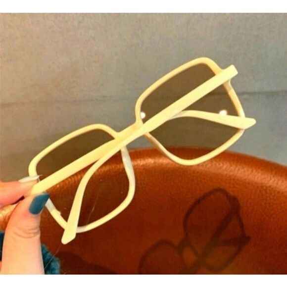 OVERSIZED LUXURY SUNGLASSES - Picture 6 of 6